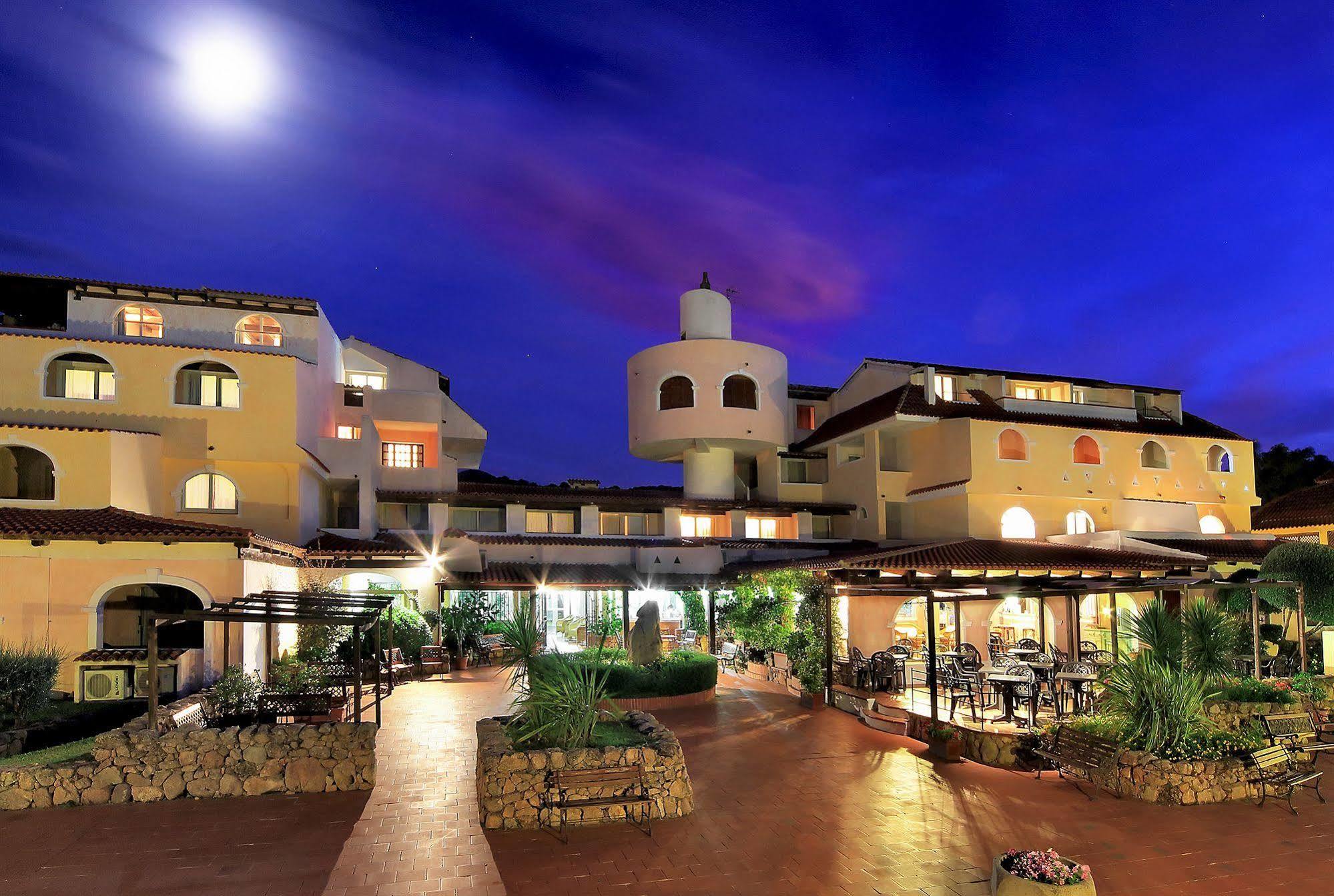 Colonna Beach Hotel Marinella Marinella  Exterior foto